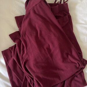 Skims pajamas size M